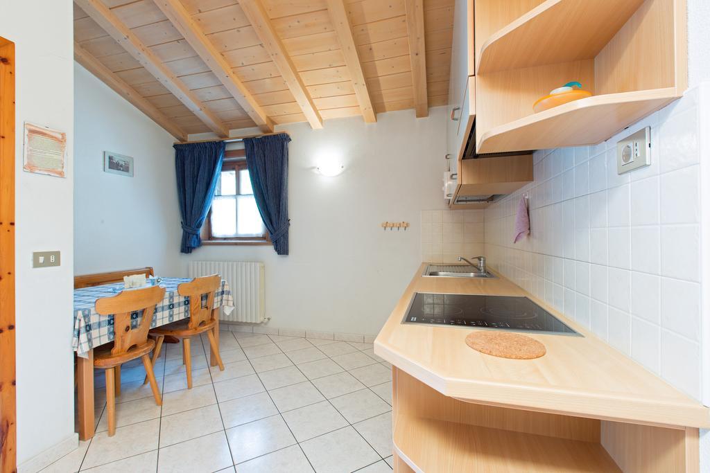 Bait Vegl Apartamento Livigno Quarto foto