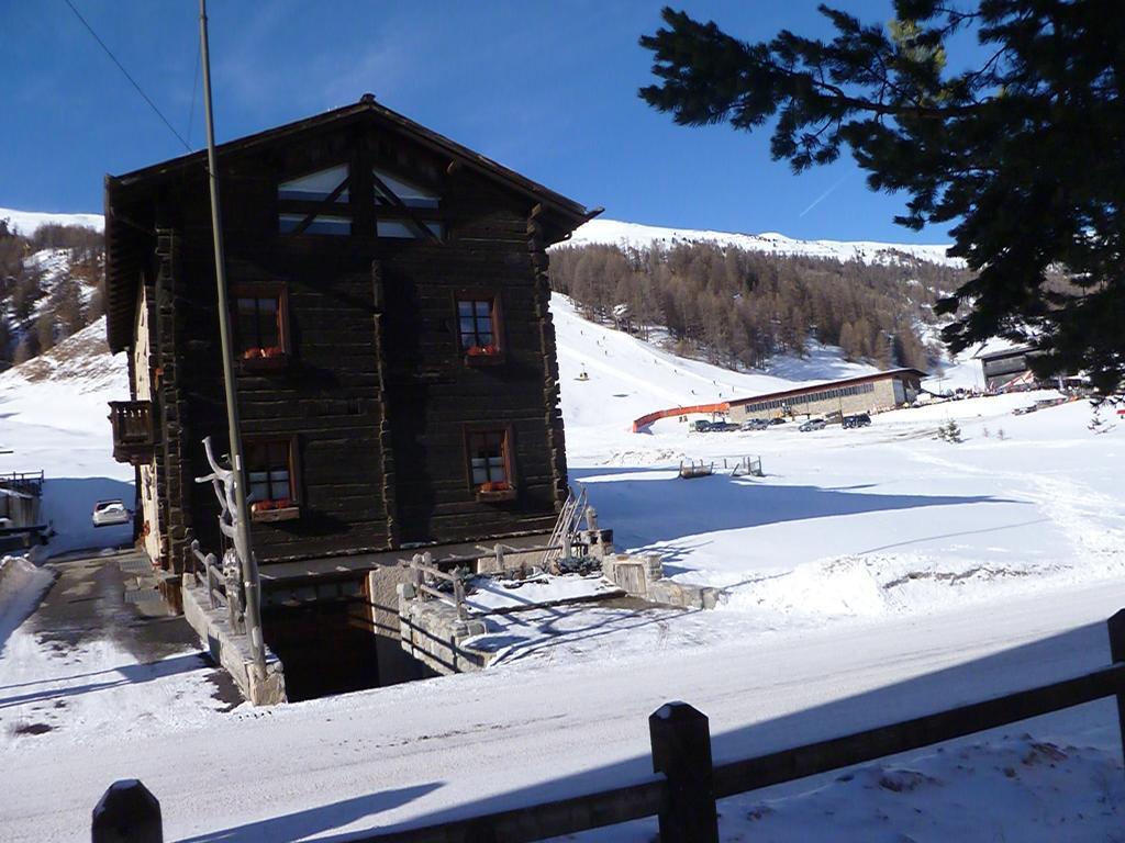 Bait Vegl Apartamento Livigno Exterior foto