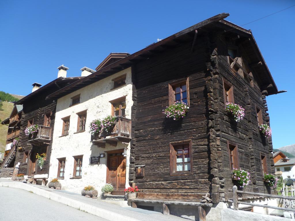 Bait Vegl Apartamento Livigno Exterior foto